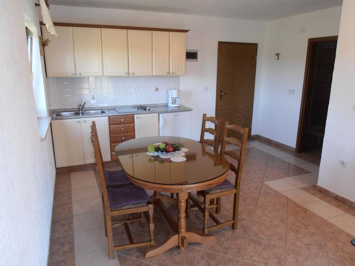 Apartments Coki Funtana Exterior foto